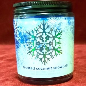 Bath and Body Works Single Wick Candle!